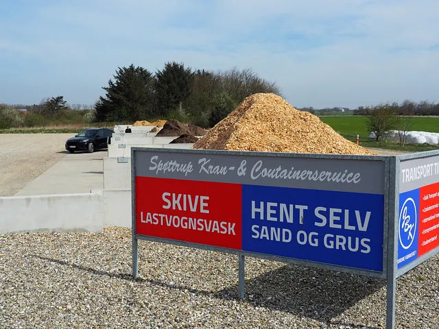Hent-selv sand og grus Skive